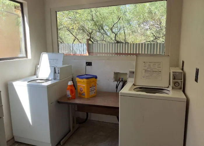 Fantastic 4 Bedroom In A Great Area * Tucson