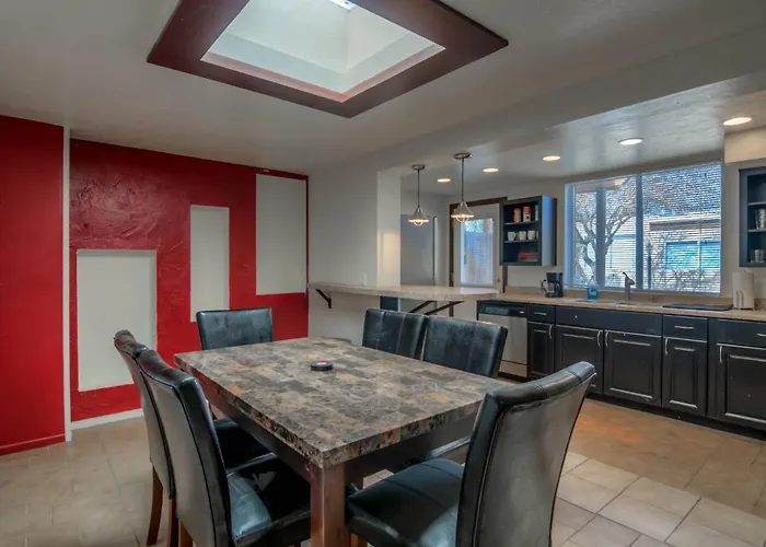 Fantastic 4 Bedroom In A Great Area * Tucson