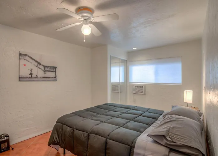 Fantastic 4 Bedroom In A Great Area *