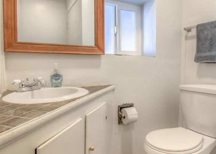 Fantastic 4 Bedroom In A Great Area Holiday home Tucson