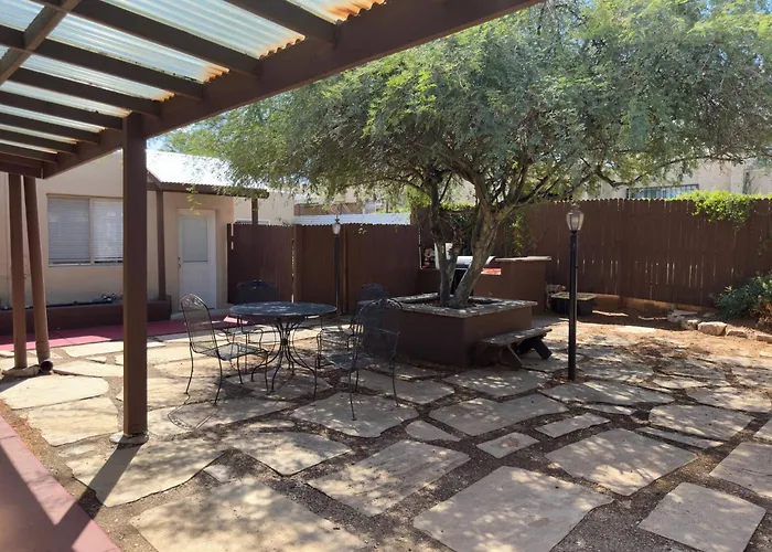 Fantastic 4 Bedroom In A Great Area Tucson