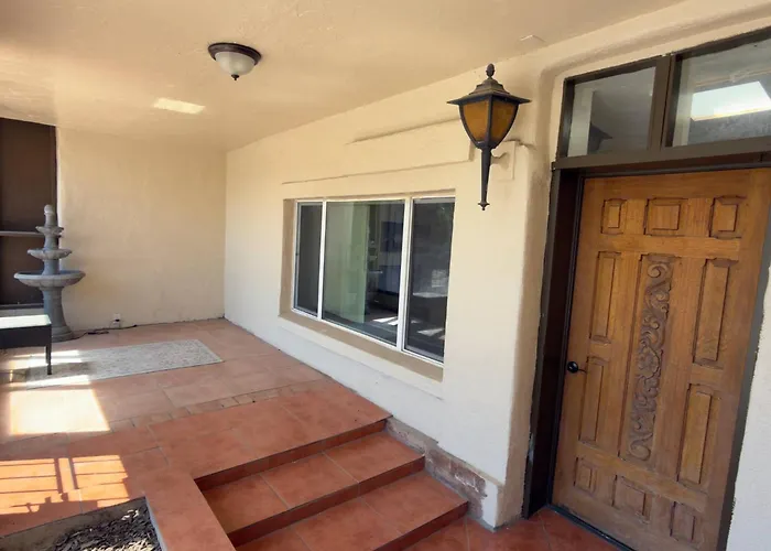Fantastic 4 Bedroom In A Great Area Holiday home *