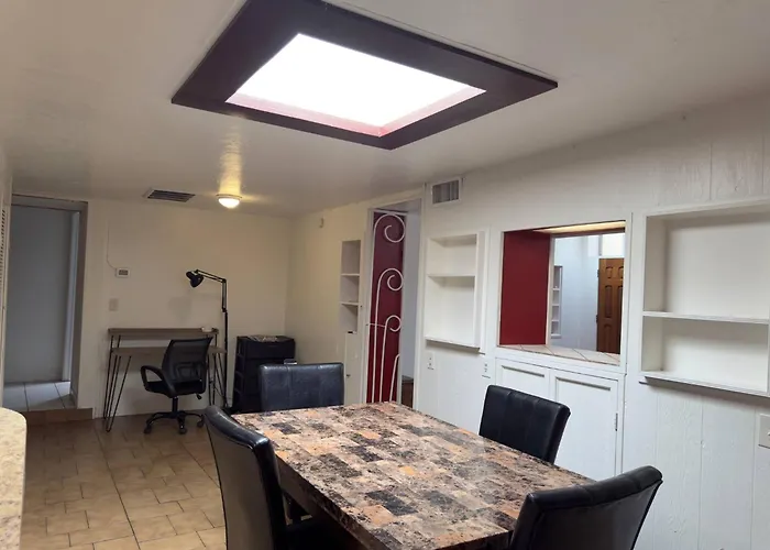 Fantastic 4 Bedroom In A Great Area Tucson