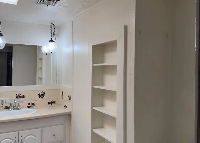 Fantastic 4 Bedroom In A Great Area * Tucson